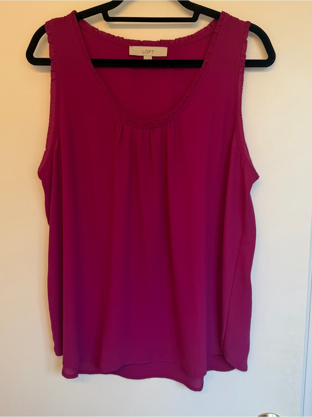 LOFT Fuchsia Scoop Neck Sleeveless Blouse